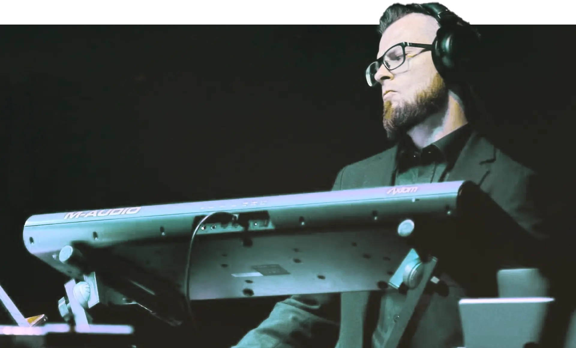LIVE-AUFFÜHRUNG DES OFFIZIELLEN SOUNDTRACKS